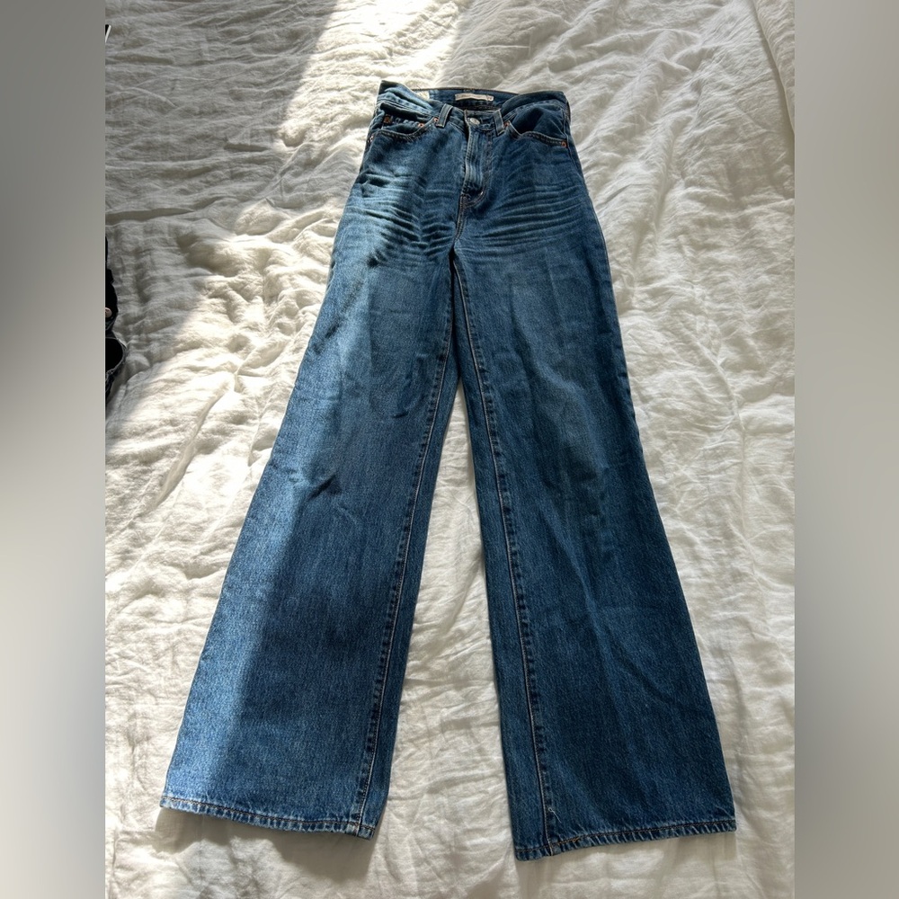Levi Ribcage straight jeans